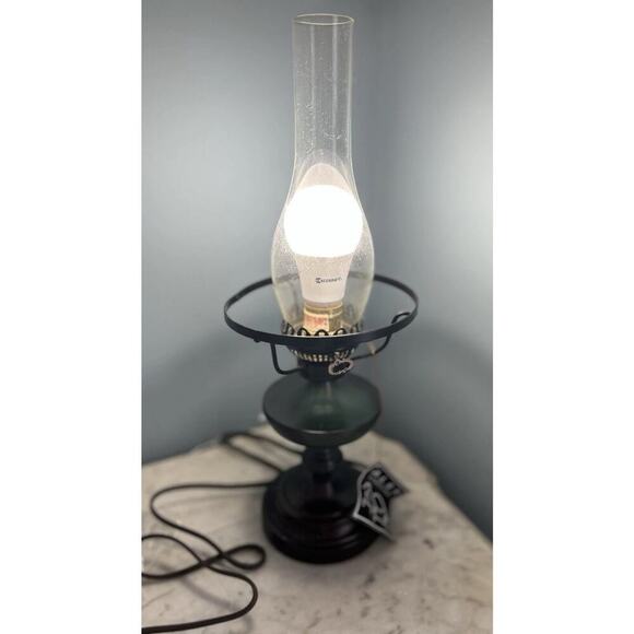 Vintage The Classic Hurricane Style Table Lamp By Alsy Lighting New In Box READ - Picture 5 of 12